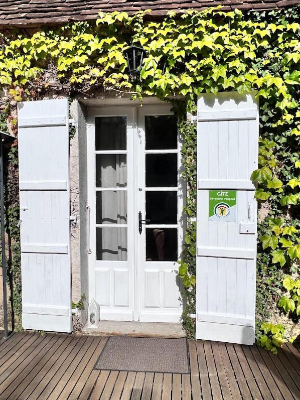 Domaine Le Manoir, Gites De Charme Et De Caractere Avec Piscines Privatisees Et Spa Nordique Fossemagne Exterior foto